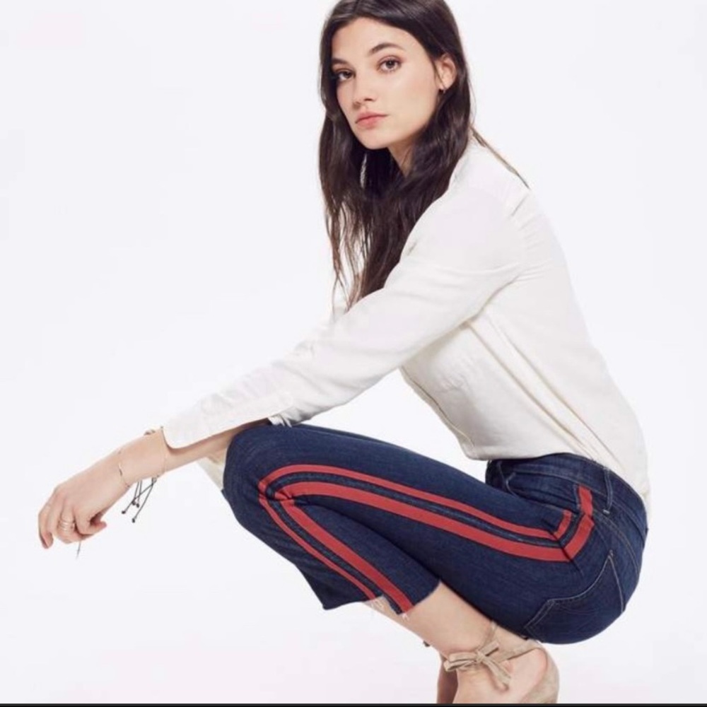 Mother Insider Crop Step Fray, Size 26. Color Speed Racer